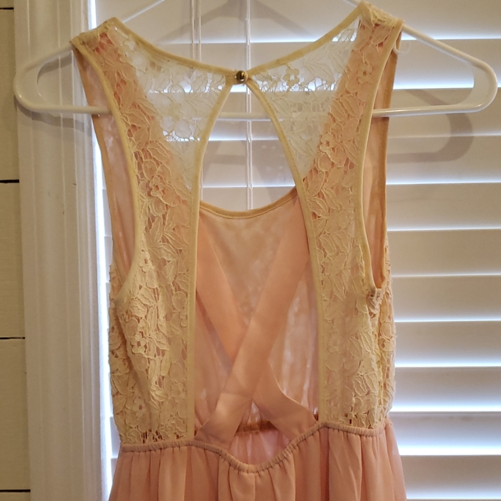 Dress - Picture 4 of 4